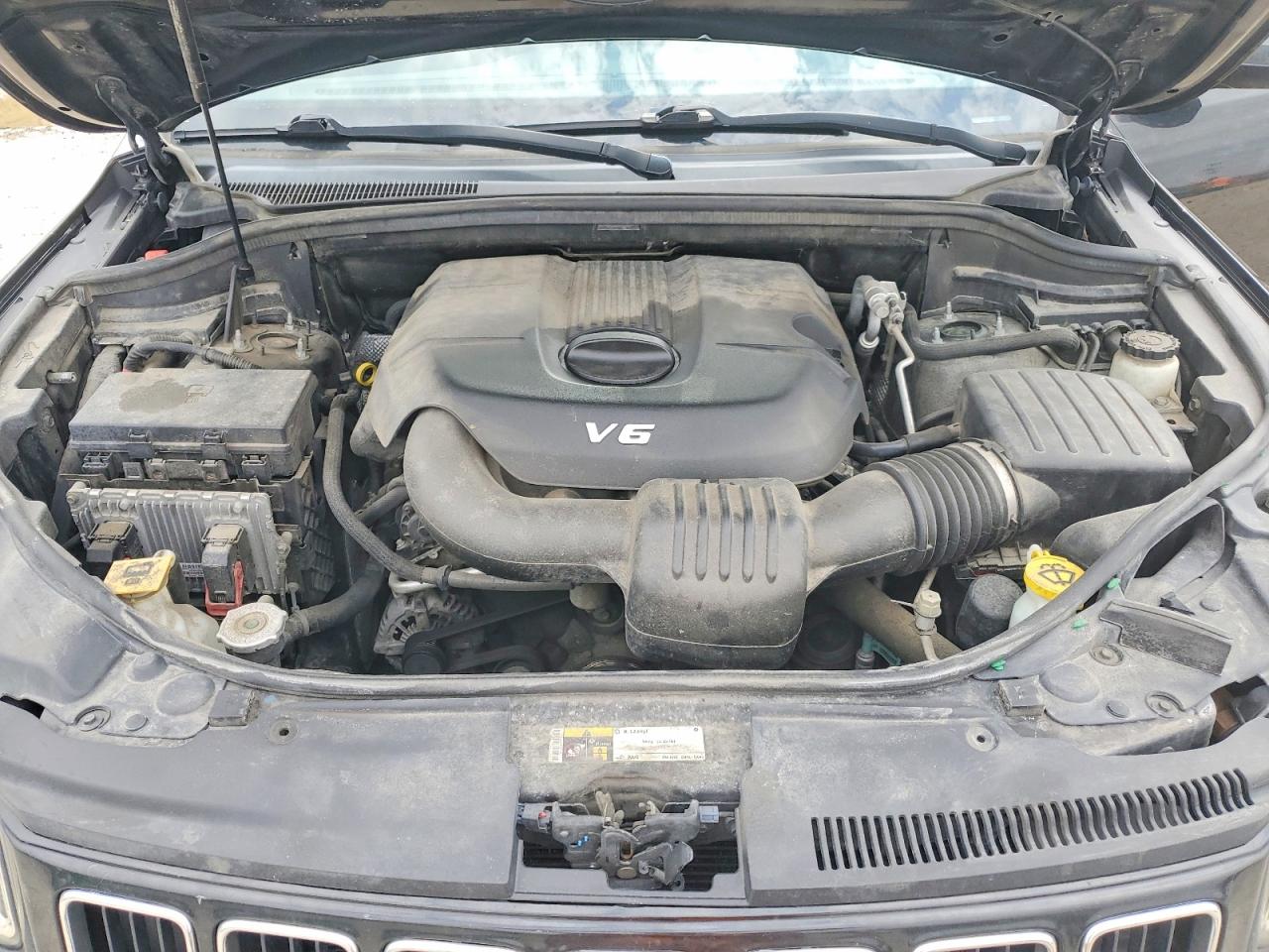 2015 JEEP GRAND CHEROKEE LIMITED photo 12