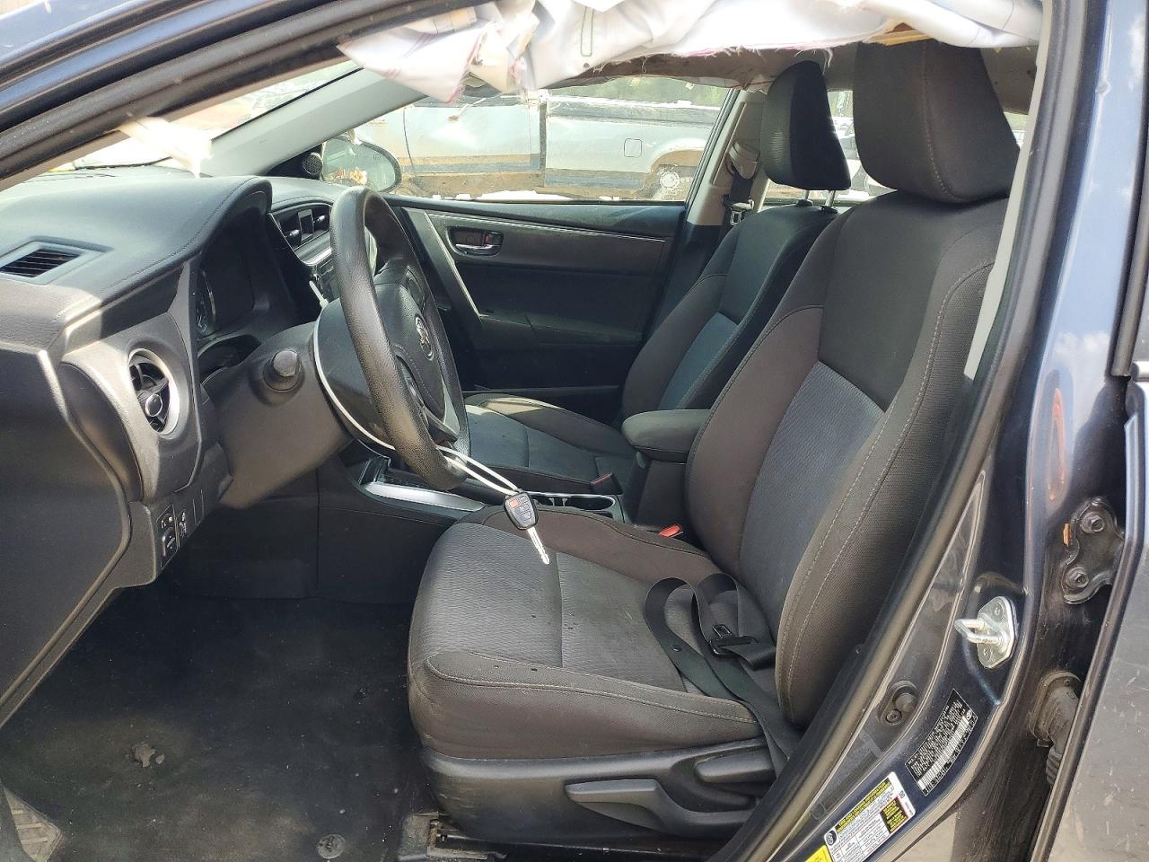 2017 TOYOTA COROLLA LE photo 7