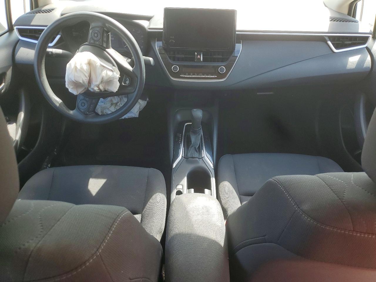 2023 TOYOTA COROLLA LE photo 15