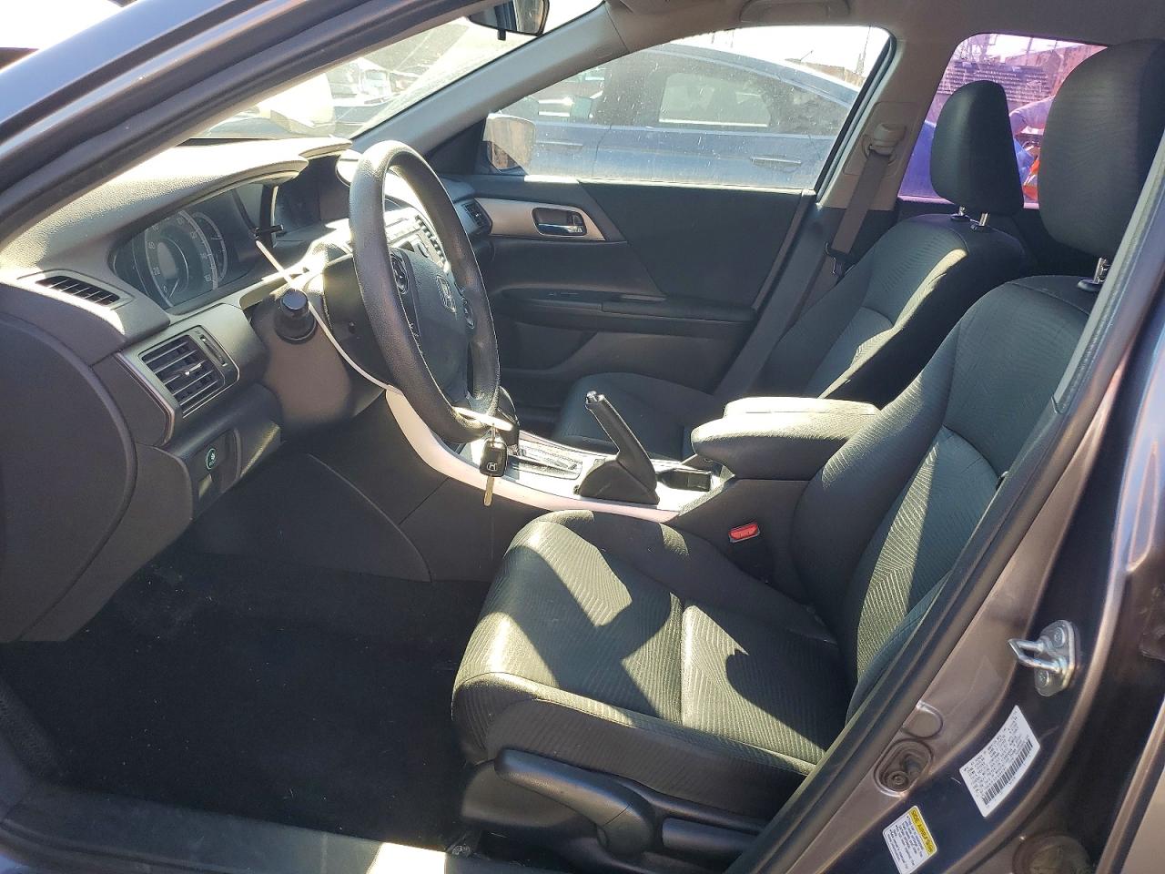 2015 HONDA ACCORD LX photo 7