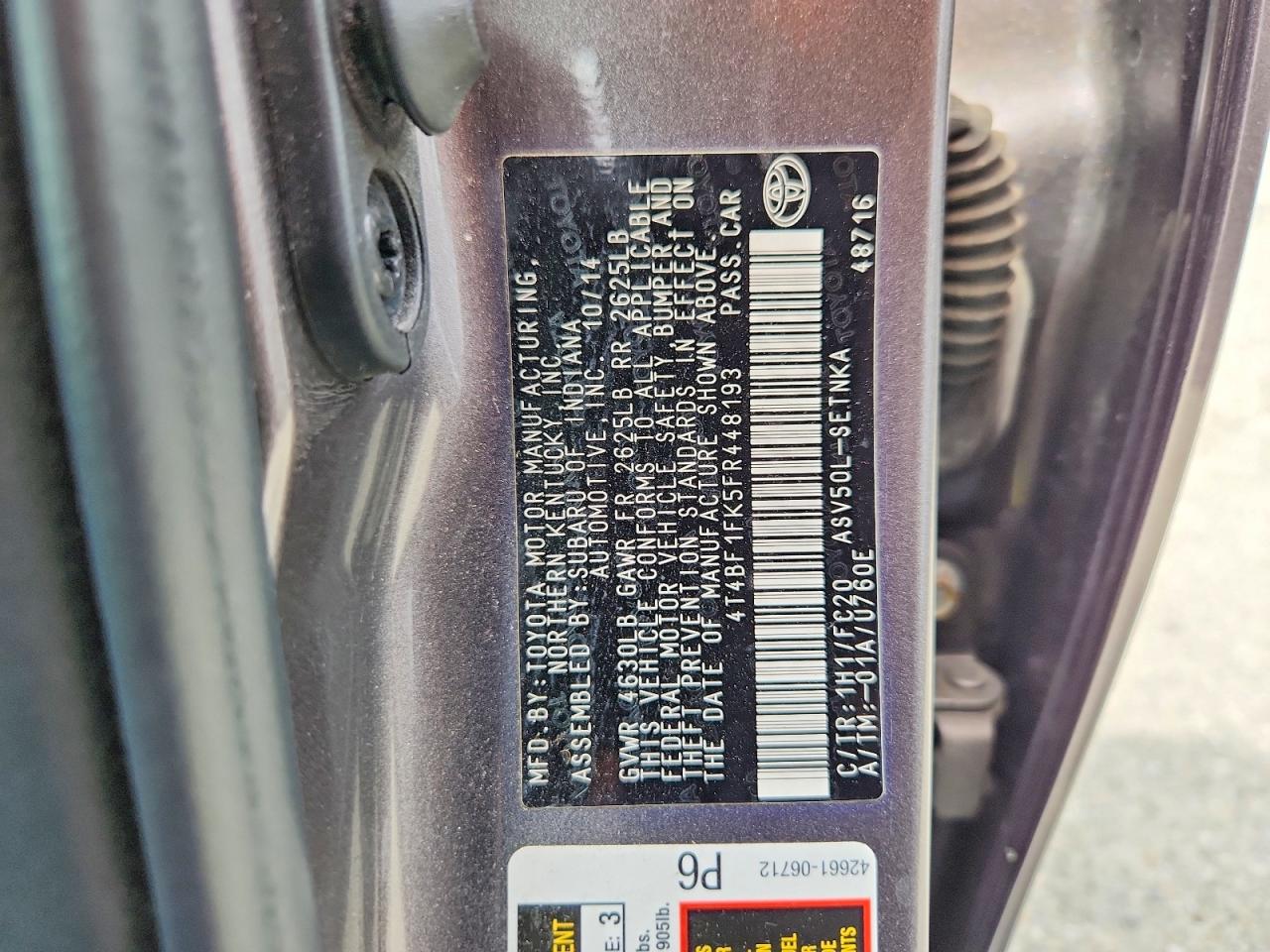 2015 TOYOTA CAMRY LE photo 34