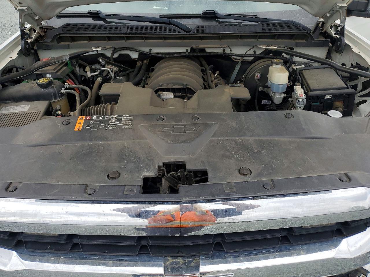 2018 CHEVROLET SILVERADO K1500 photo 11