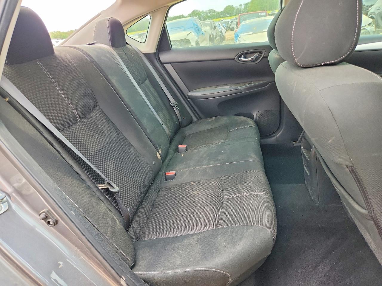 2018 NISSAN SENTRA S photo 19