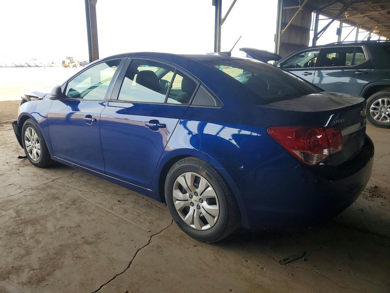 2013 CHEVROLET CRUZE LS photo 2