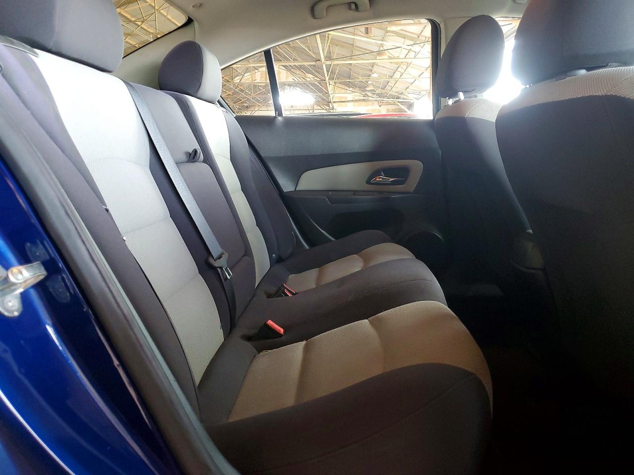 2013 CHEVROLET CRUZE LS photo 10