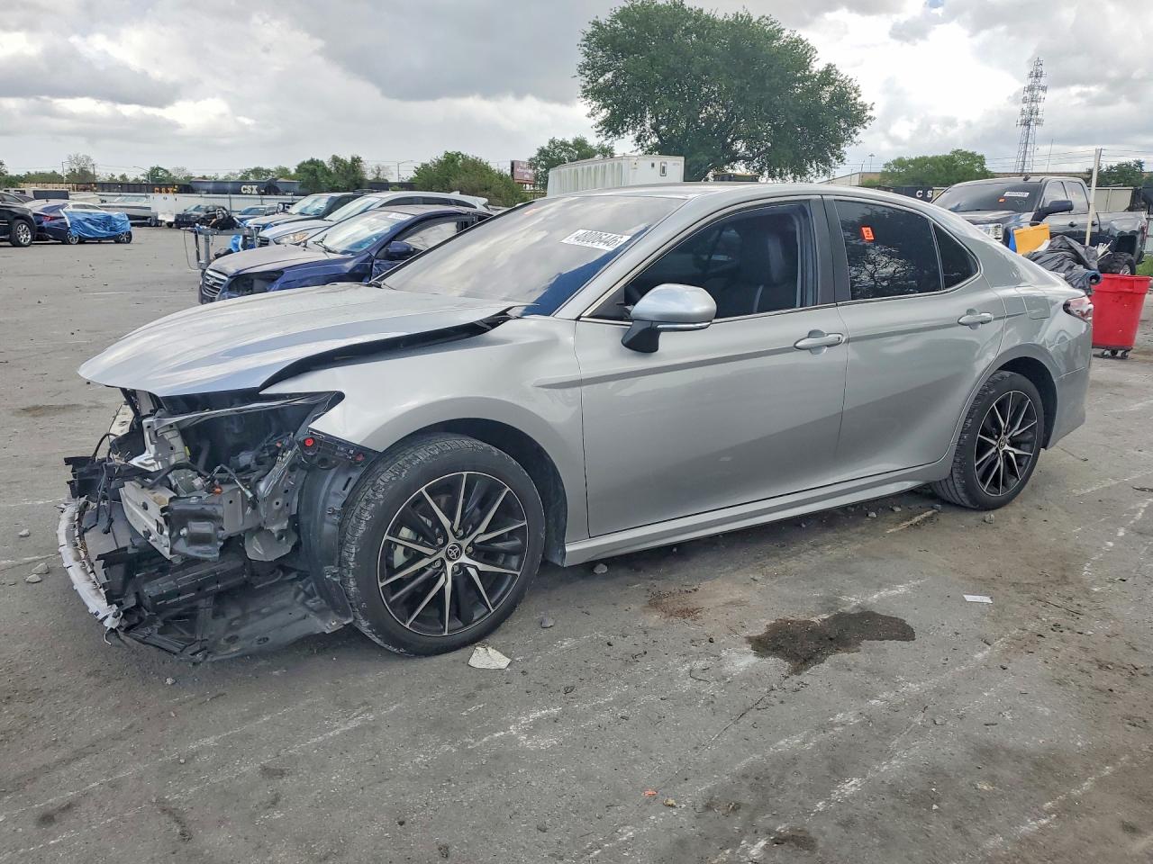 2024 TOYOTA CAMRY