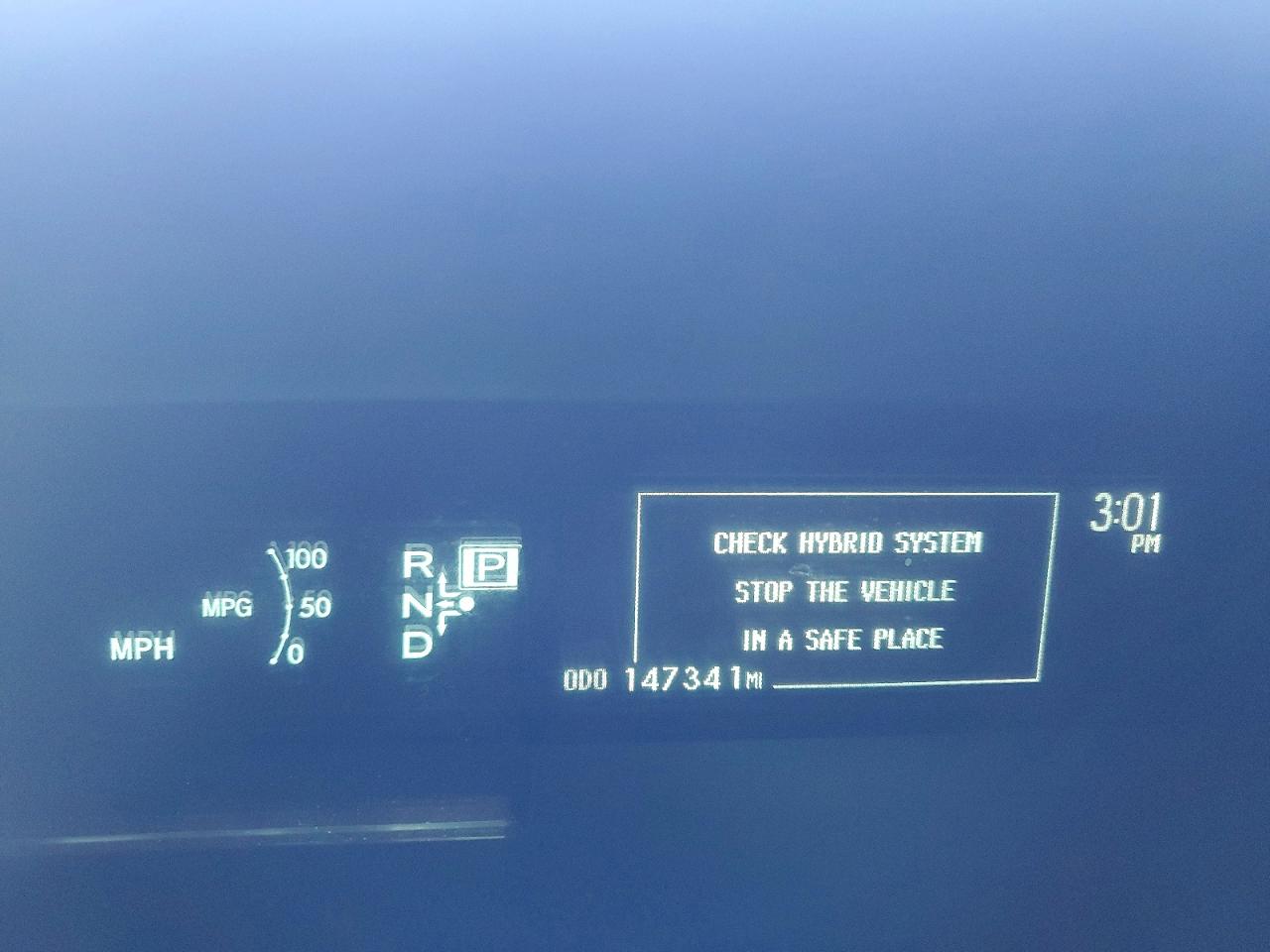 2013 TOYOTA PRIUS TWO photo 25