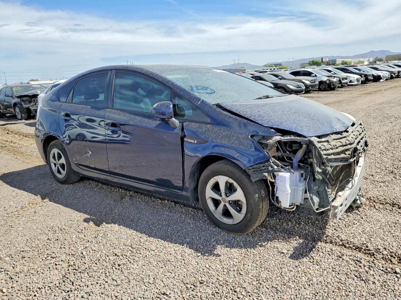 2013 TOYOTA PRIUS TWO photo 10