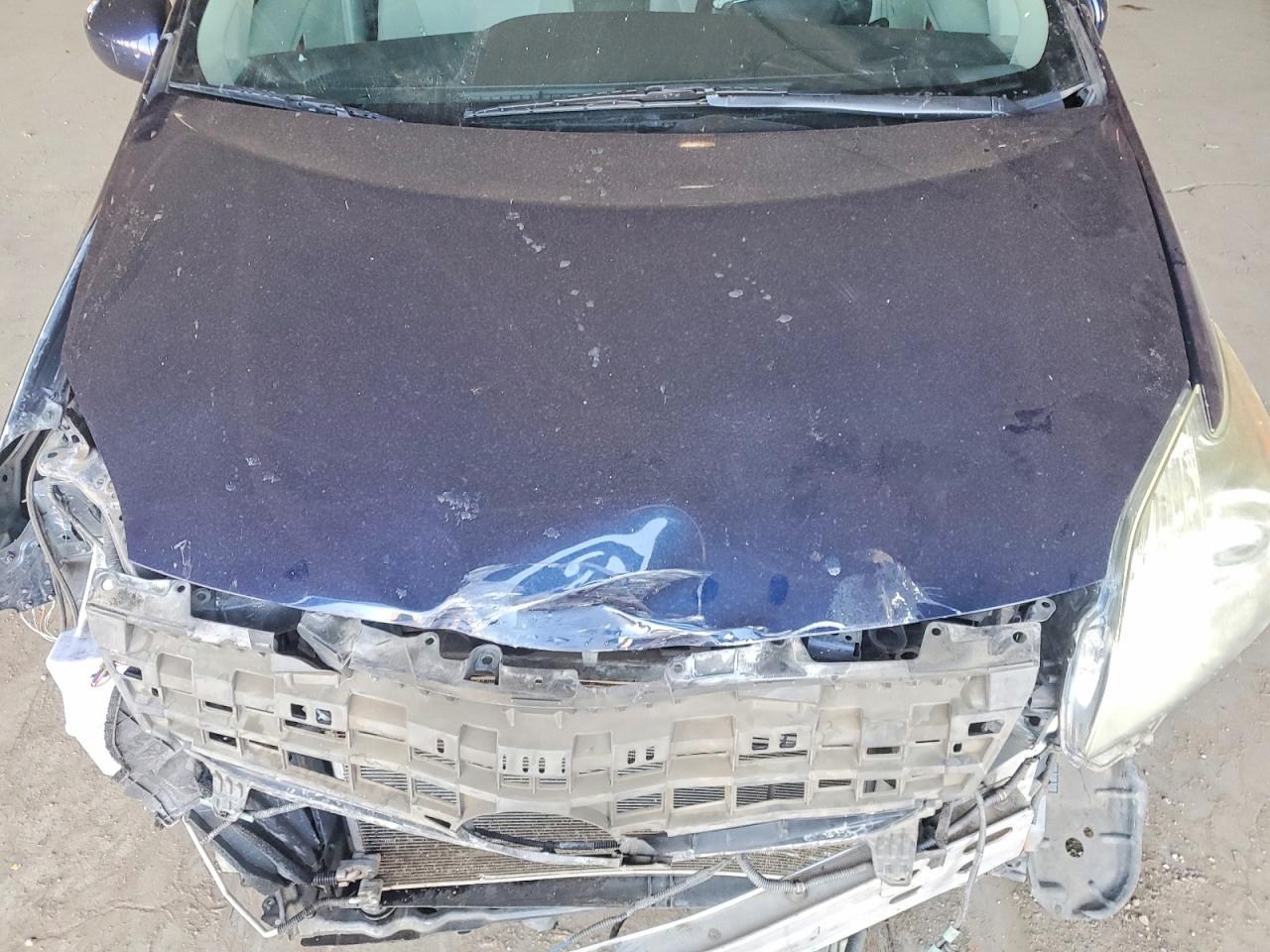 2013 TOYOTA PRIUS TWO photo 31