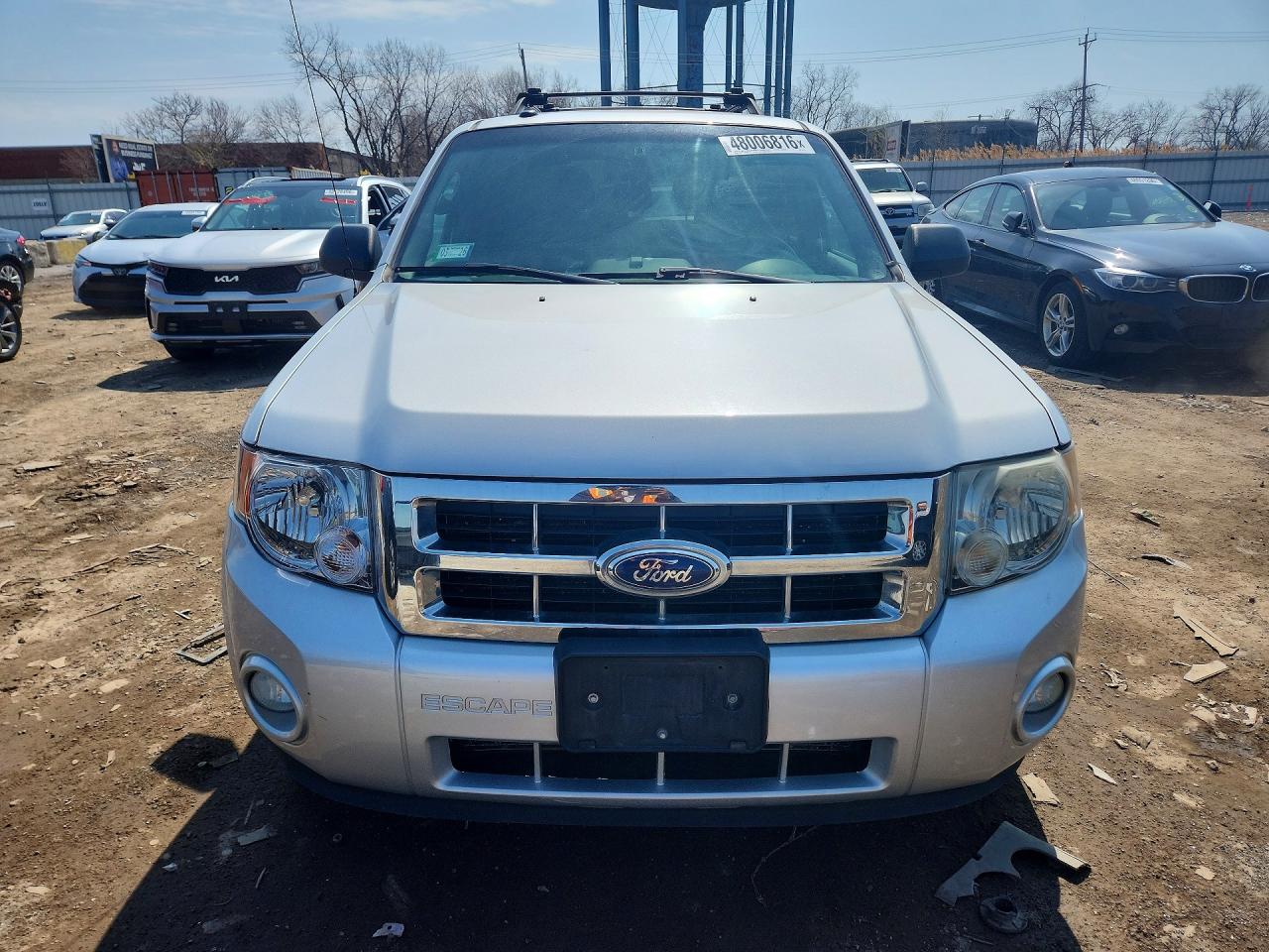 2011 FORD ESCAPE XLT photo 5