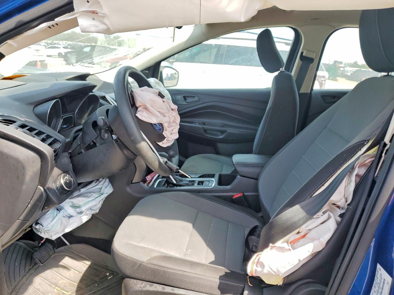 2019 FORD ESCAPE S photo 7