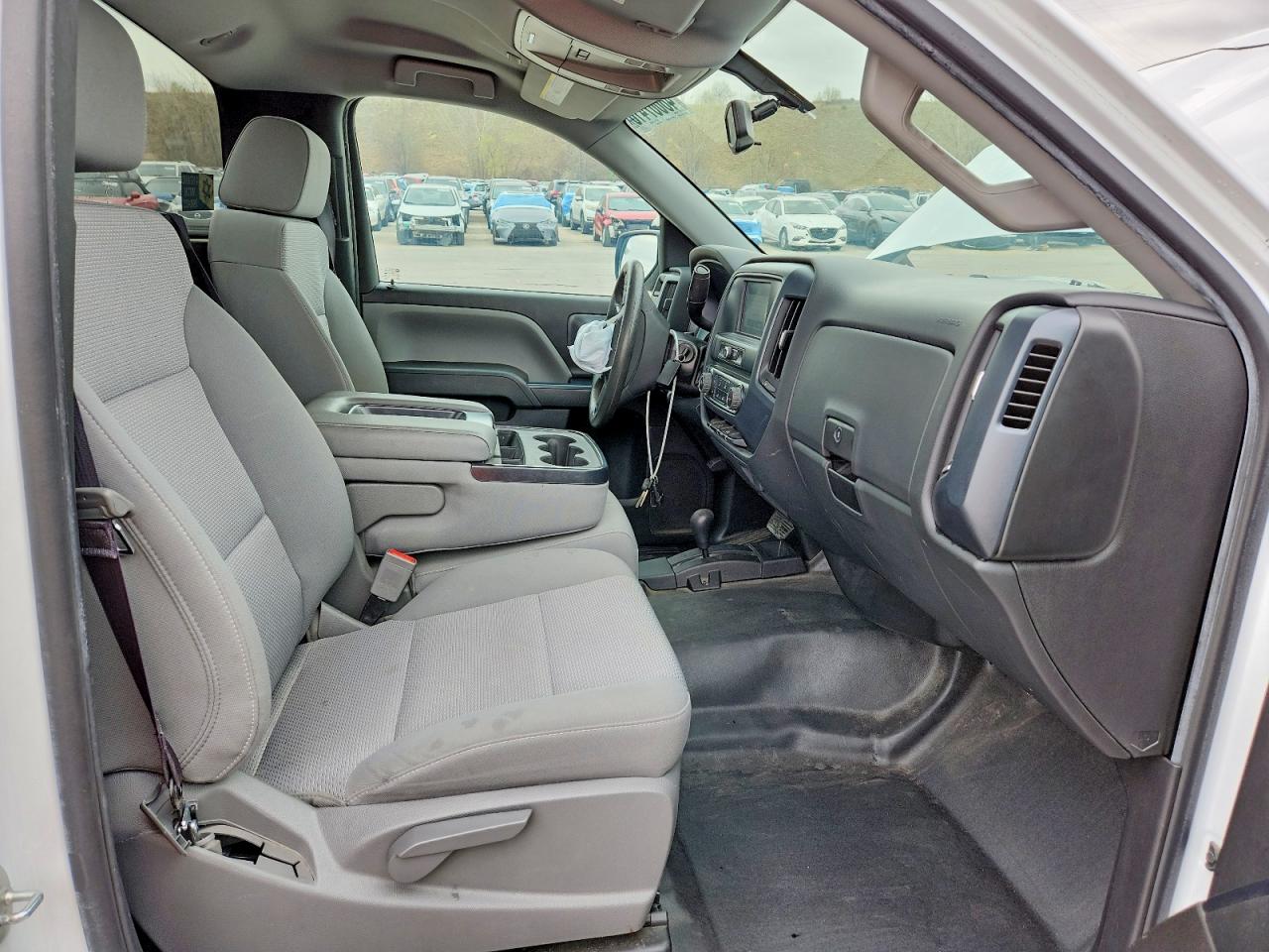 2017 CHEVROLET SILVERADO K1500 photo 10