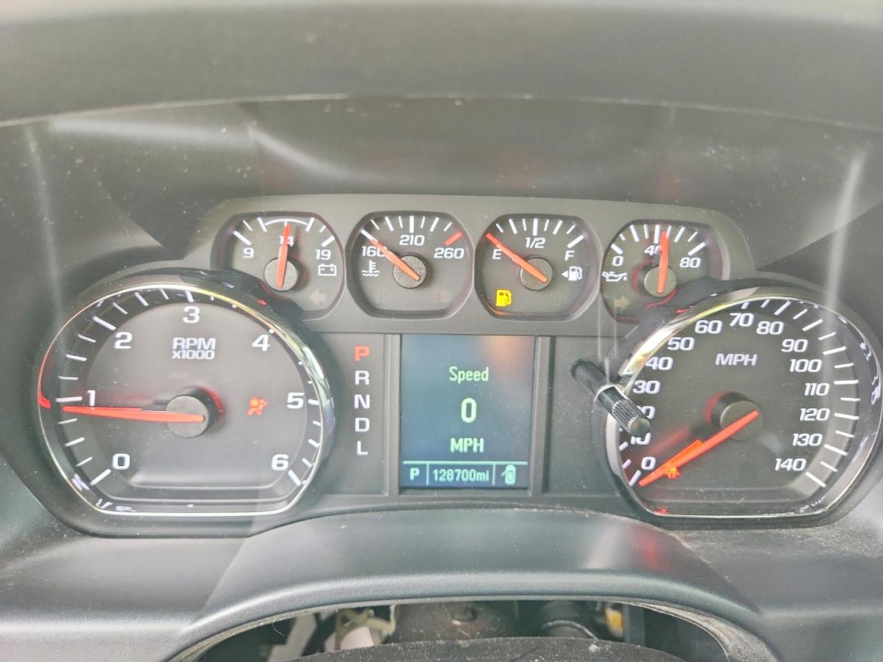2017 CHEVROLET SILVERADO K1500 photo 9