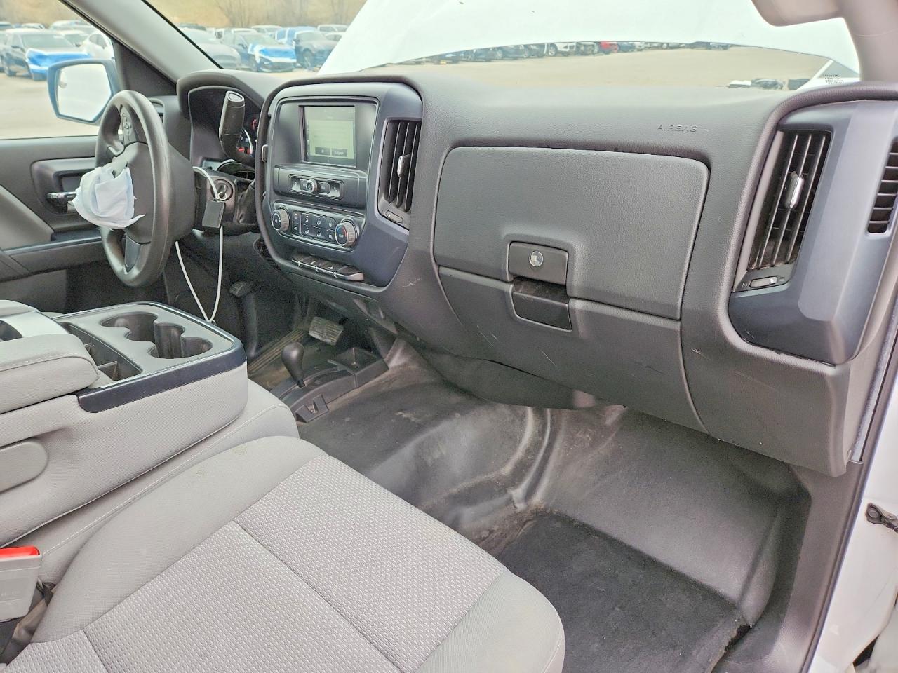 2017 CHEVROLET SILVERADO K1500 photo 8