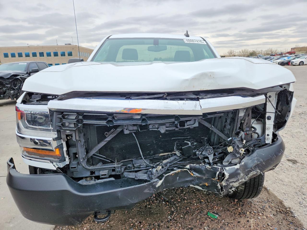 2017 CHEVROLET SILVERADO K1500 photo 5