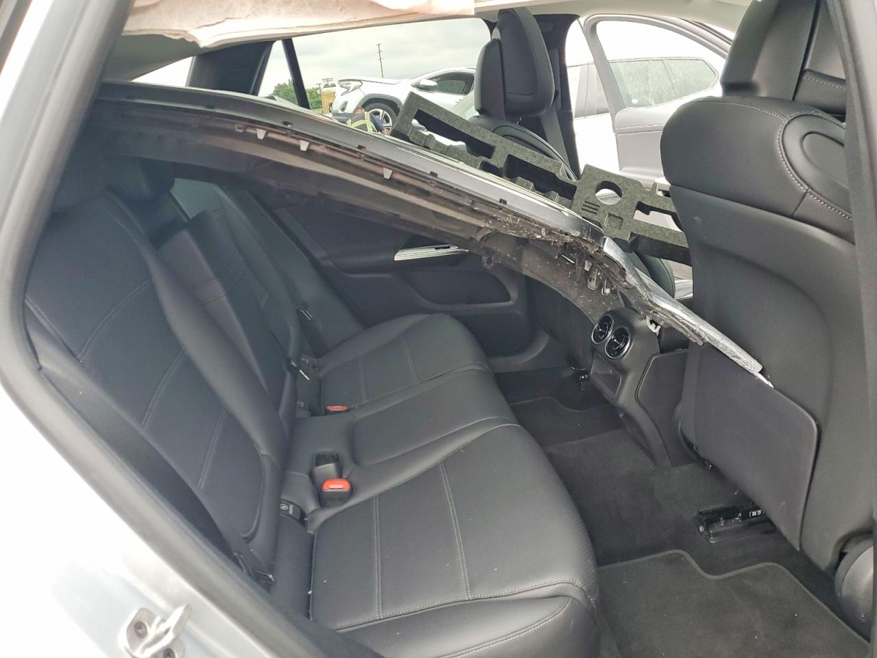 2025 MERCEDES-BENZ GLC 350E photo 31