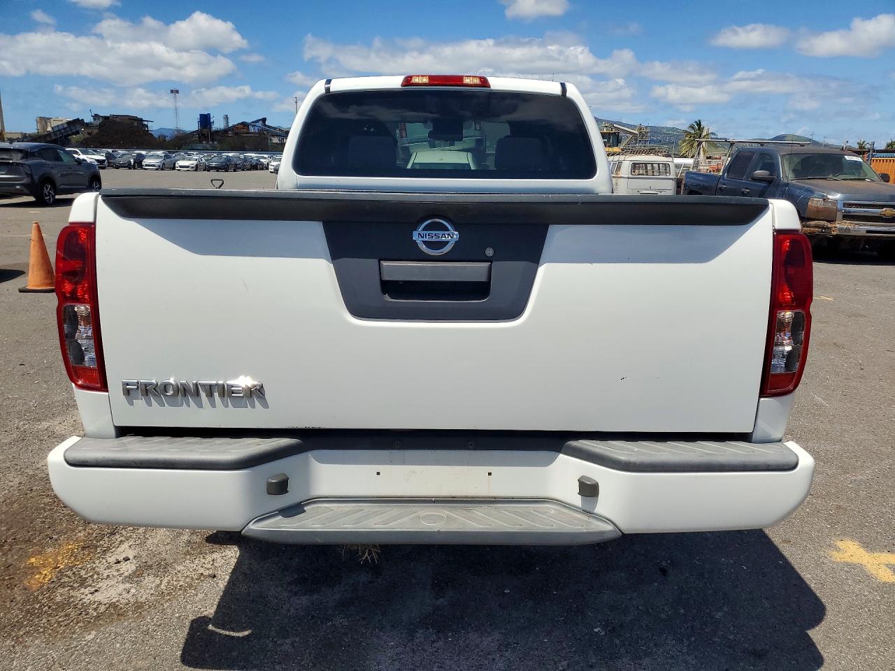 2019 NISSAN FRONTIER S photo 11
