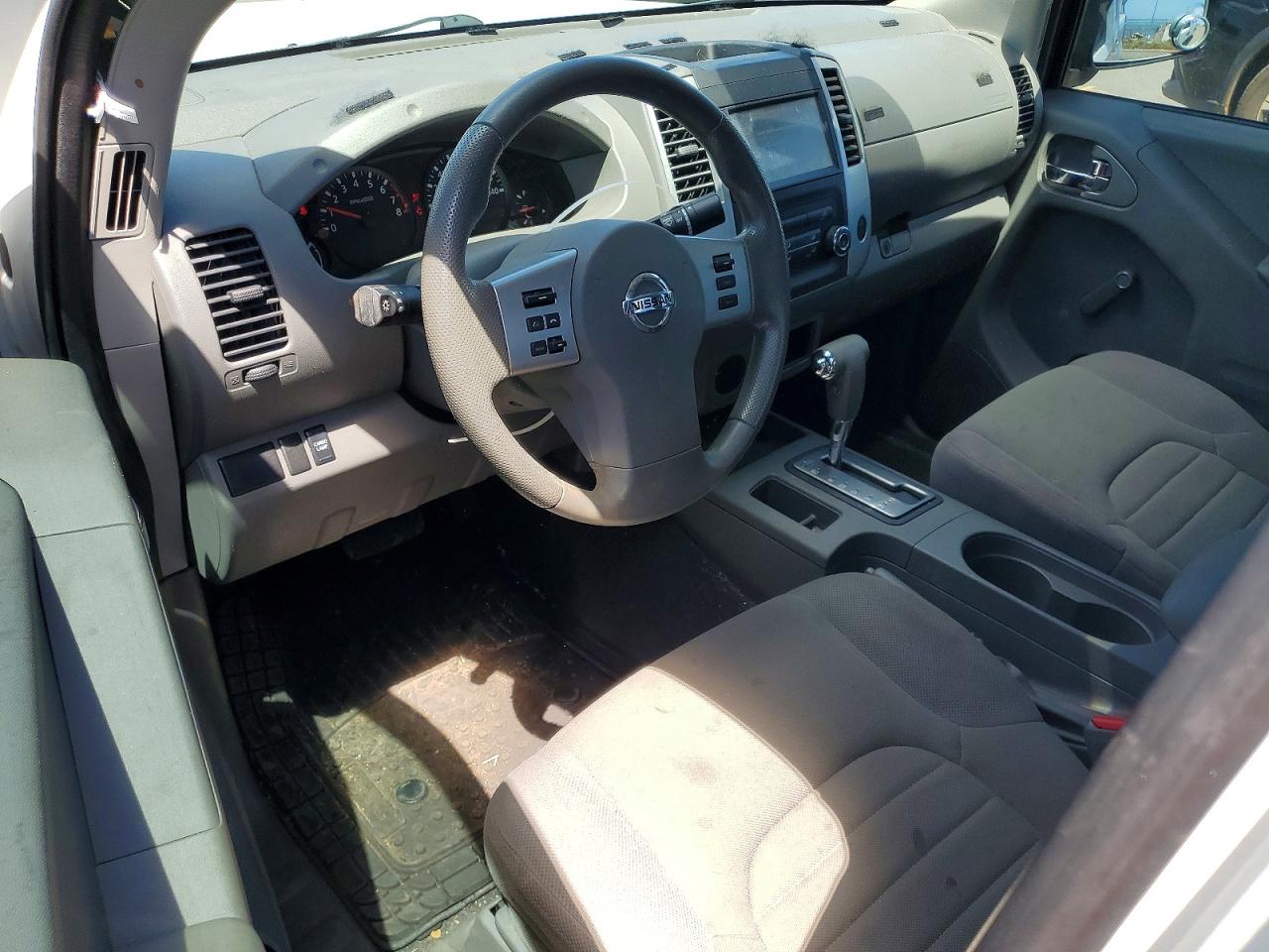 2019 NISSAN FRONTIER S photo 15