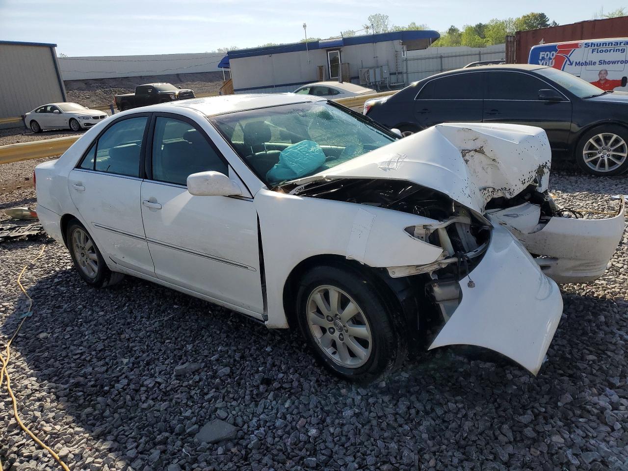 2002 TOYOTA CAMRY XLE V6 photo 7