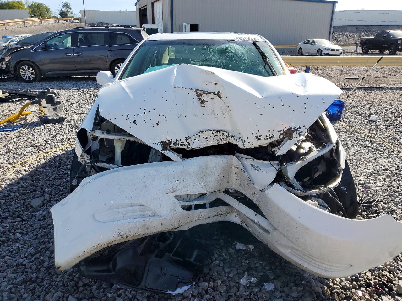 2002 TOYOTA CAMRY XLE V6 photo 9