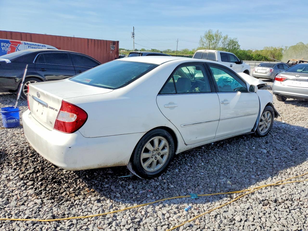2002 TOYOTA CAMRY XLE V6 photo 5