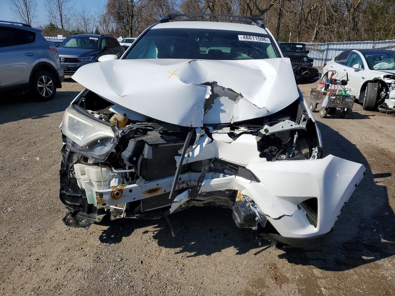 2017 TOYOTA RAV4 LE photo 5