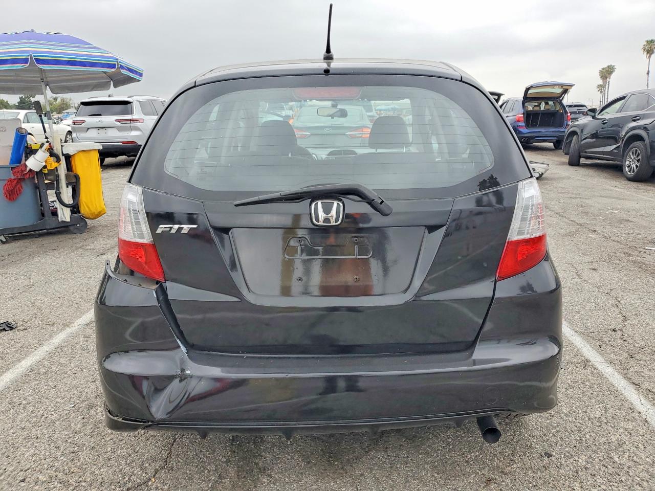 2013 HONDA FIT photo 11
