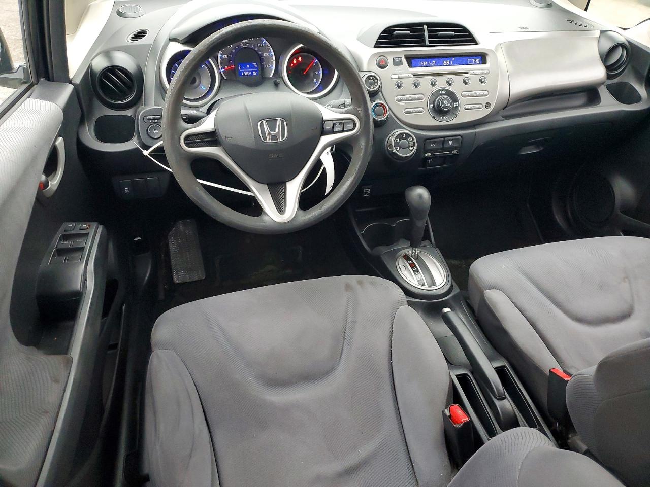 2013 HONDA FIT photo 15