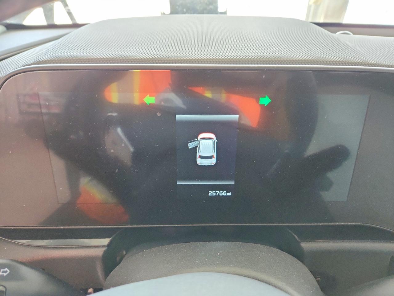 2024 KIA NIRO EX photo 17