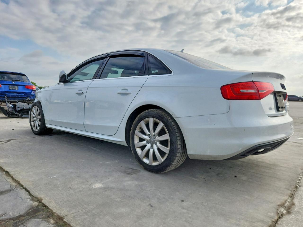 2015 AUDI A4 PREMIUM photo 3