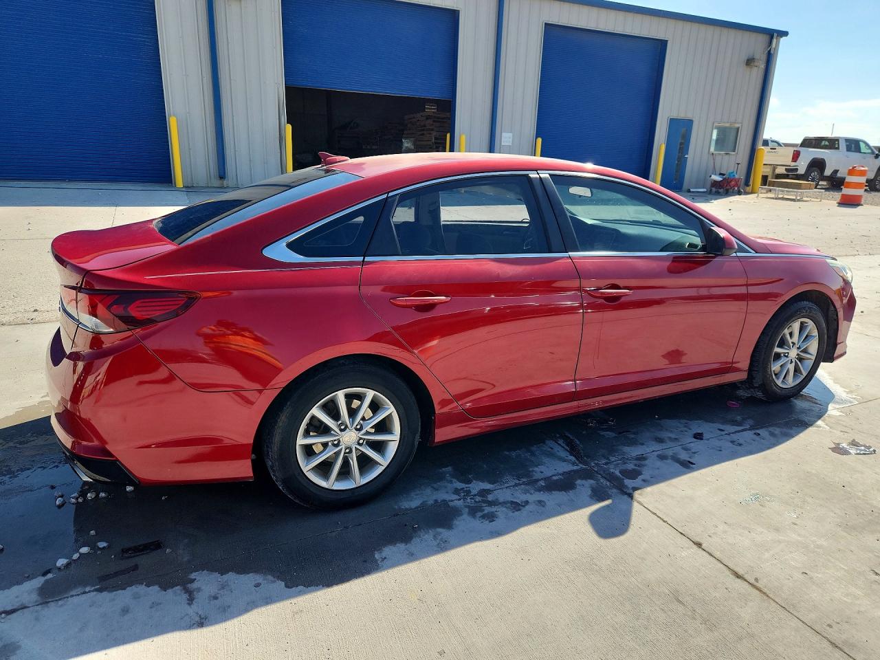 2018 HYUNDAI SONATA SE photo 3