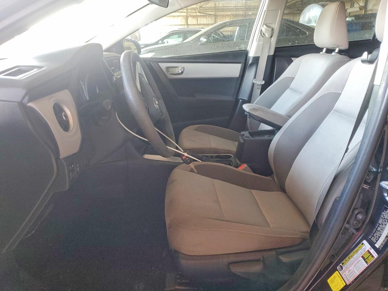 2017 TOYOTA COROLLA LE photo 13