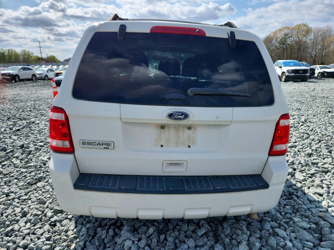 2012 FORD ESCAPE XLT photo 6