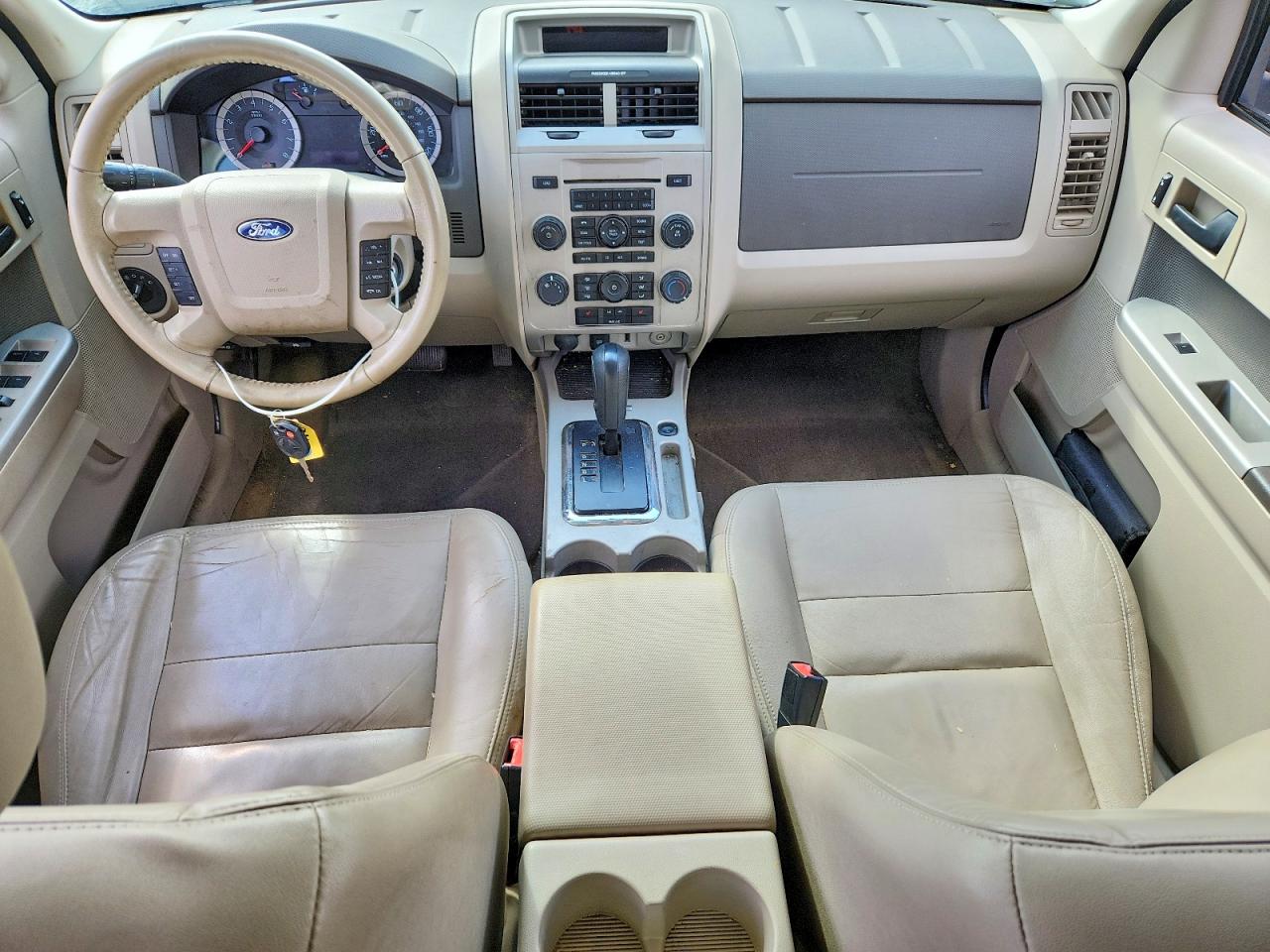 2012 FORD ESCAPE XLT photo 8