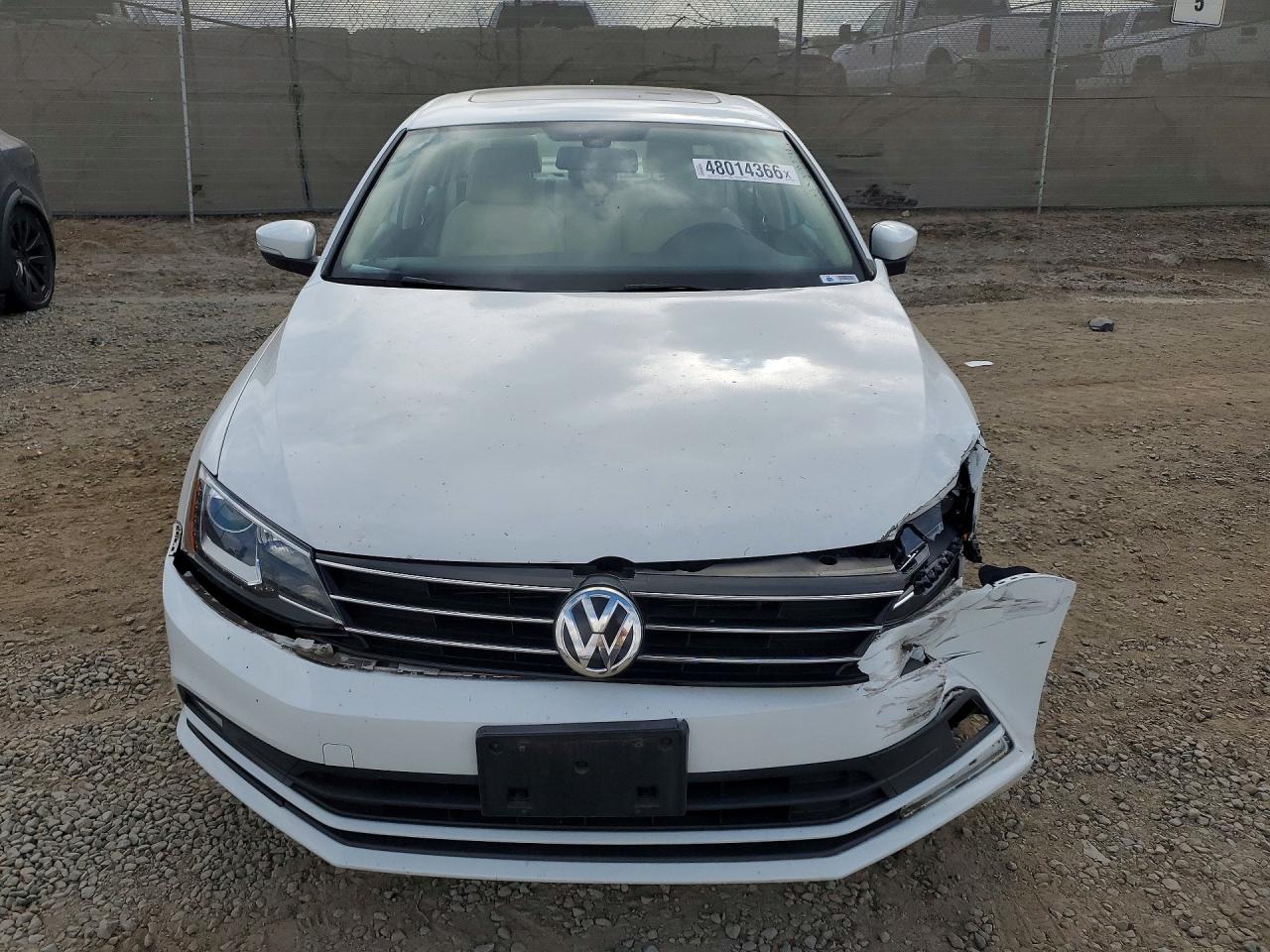 2016 VOLKSWAGEN JETTA SEL photo 13