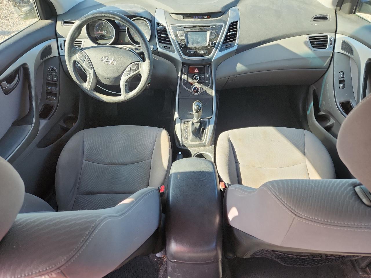 2015 HYUNDAI ELANTRA SE photo 15