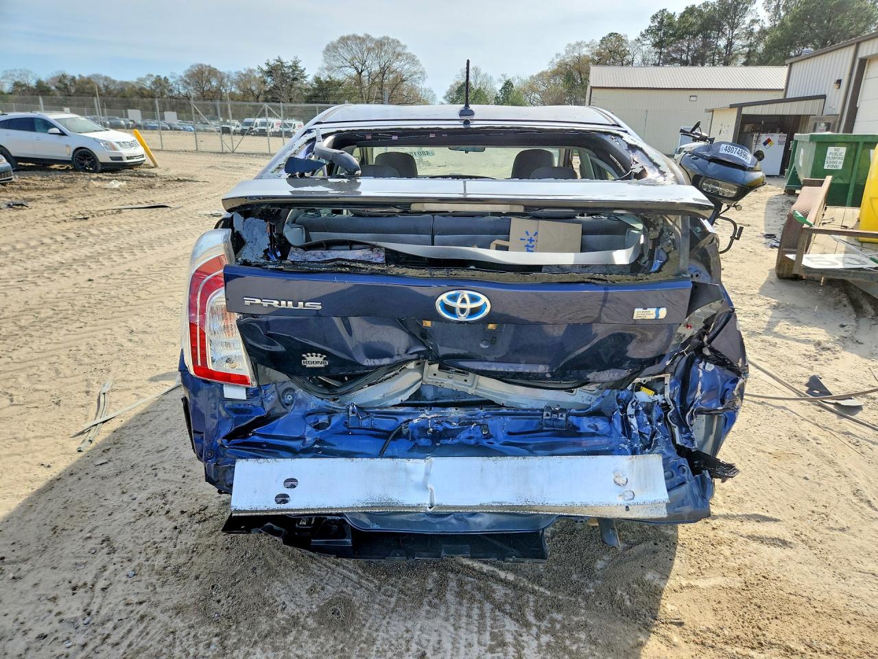 2015 TOYOTA PRIUS THREE photo 11