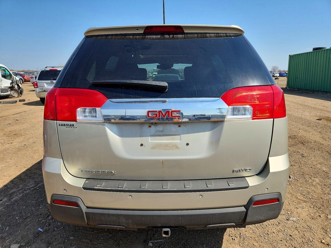 2015 GMC TERRAIN SLT photo 6