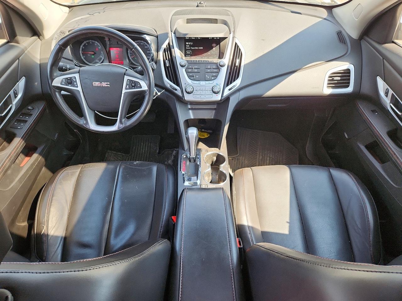 2015 GMC TERRAIN SLT photo 8