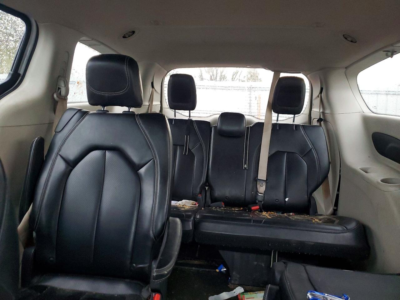 2021 CHRYSLER VOYAGER LXI photo 28