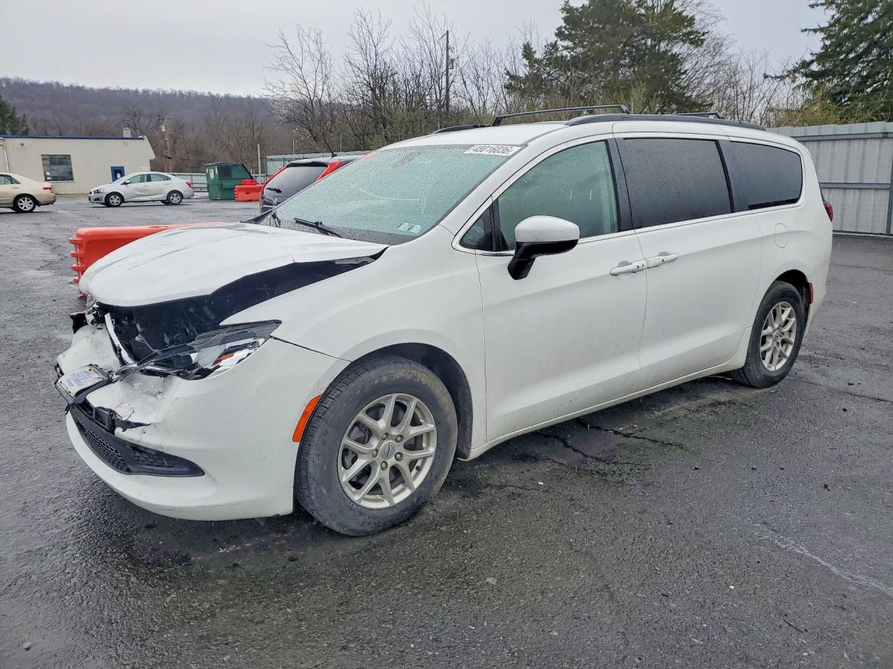 2021 CHRYSLER VOYAGER