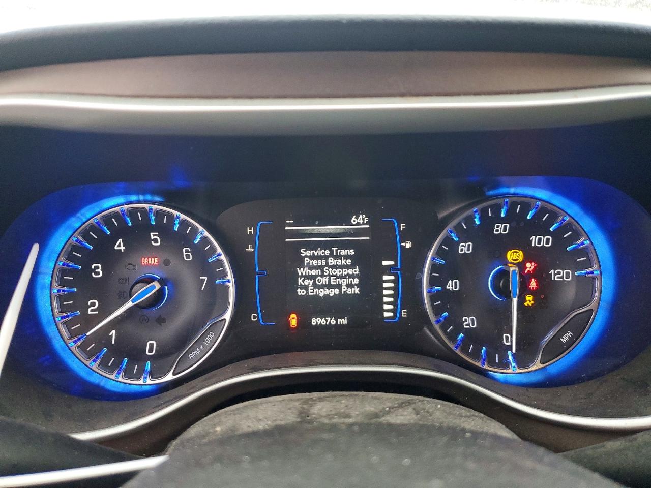 2021 CHRYSLER VOYAGER LXI photo 25