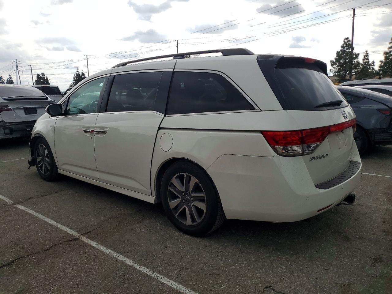 2014 HONDA ODYSSEY TOURING photo 4
