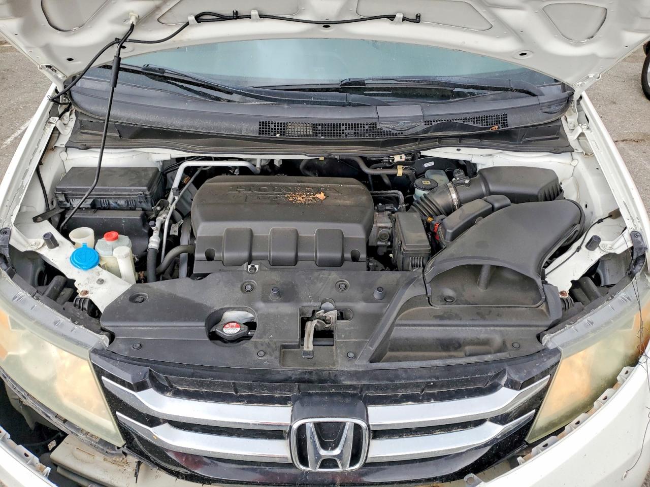 2014 HONDA ODYSSEY TOURING photo 34