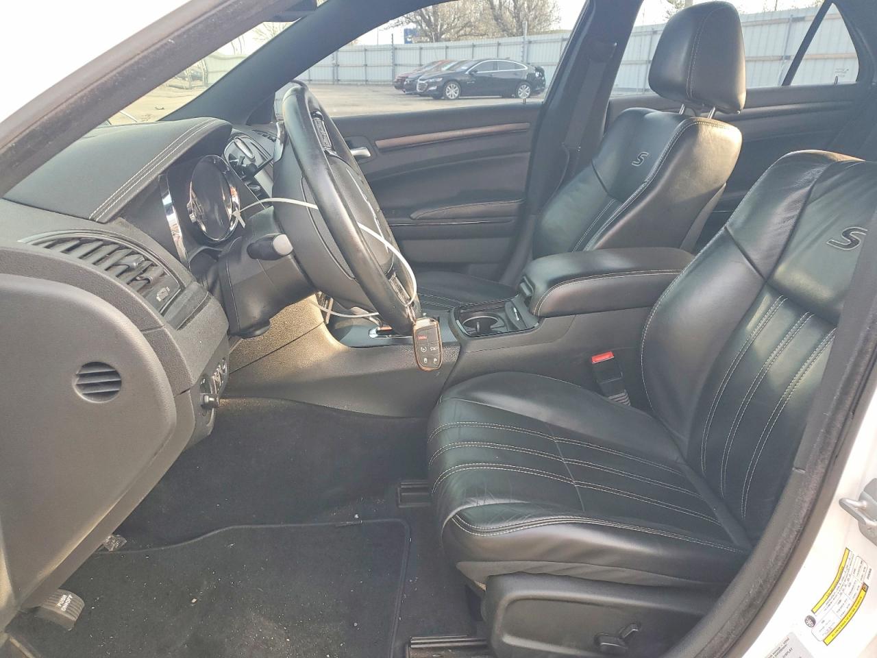 2014 CHRYSLER 300 S photo 7