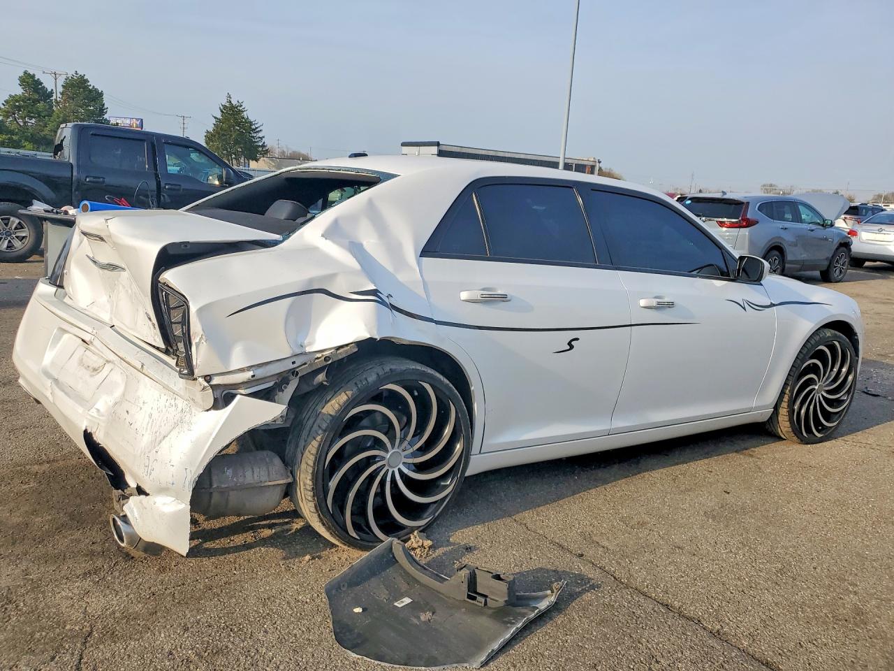 2014 CHRYSLER 300 S photo 3
