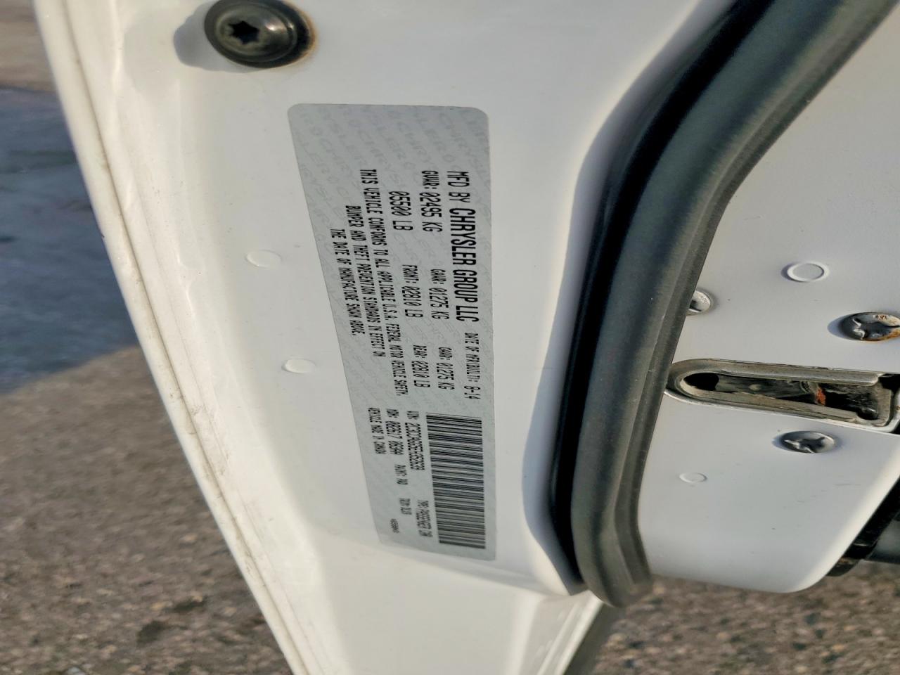 2014 CHRYSLER 300 S photo 12