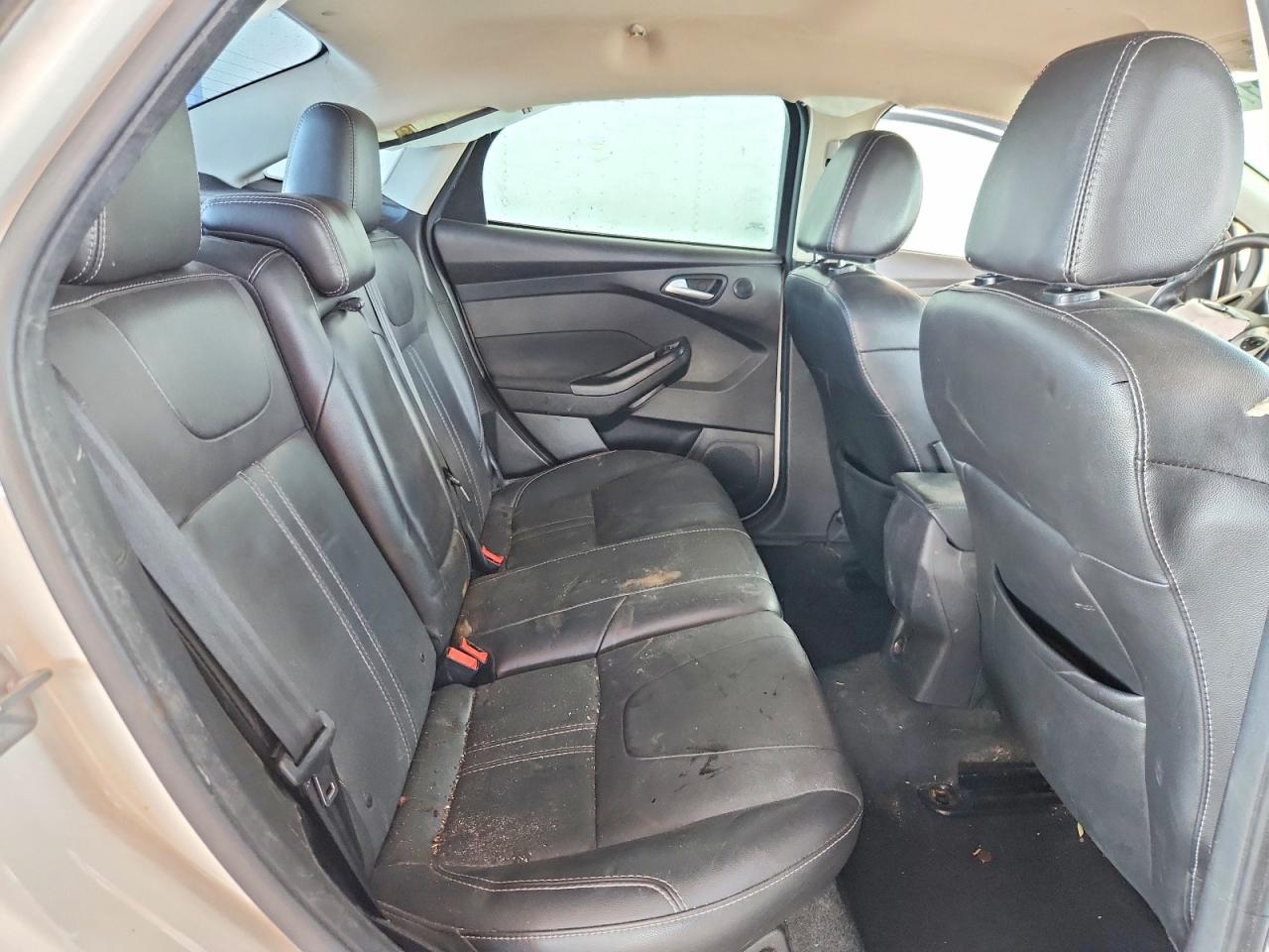 2014 FORD FOCUS TITANIUM photo 19