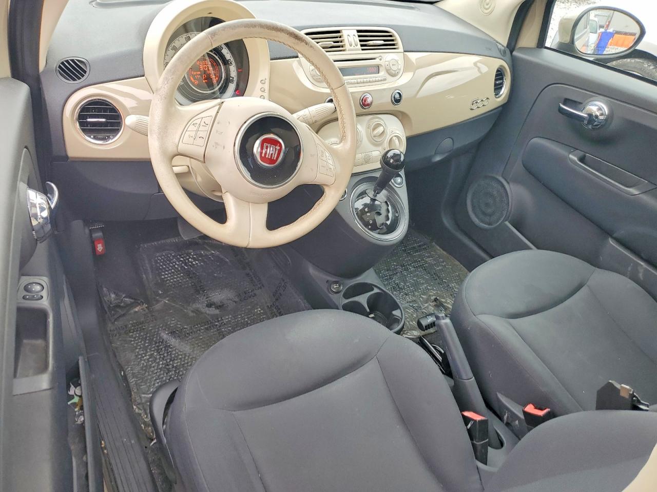 2012 FIAT 500 POP photo 8