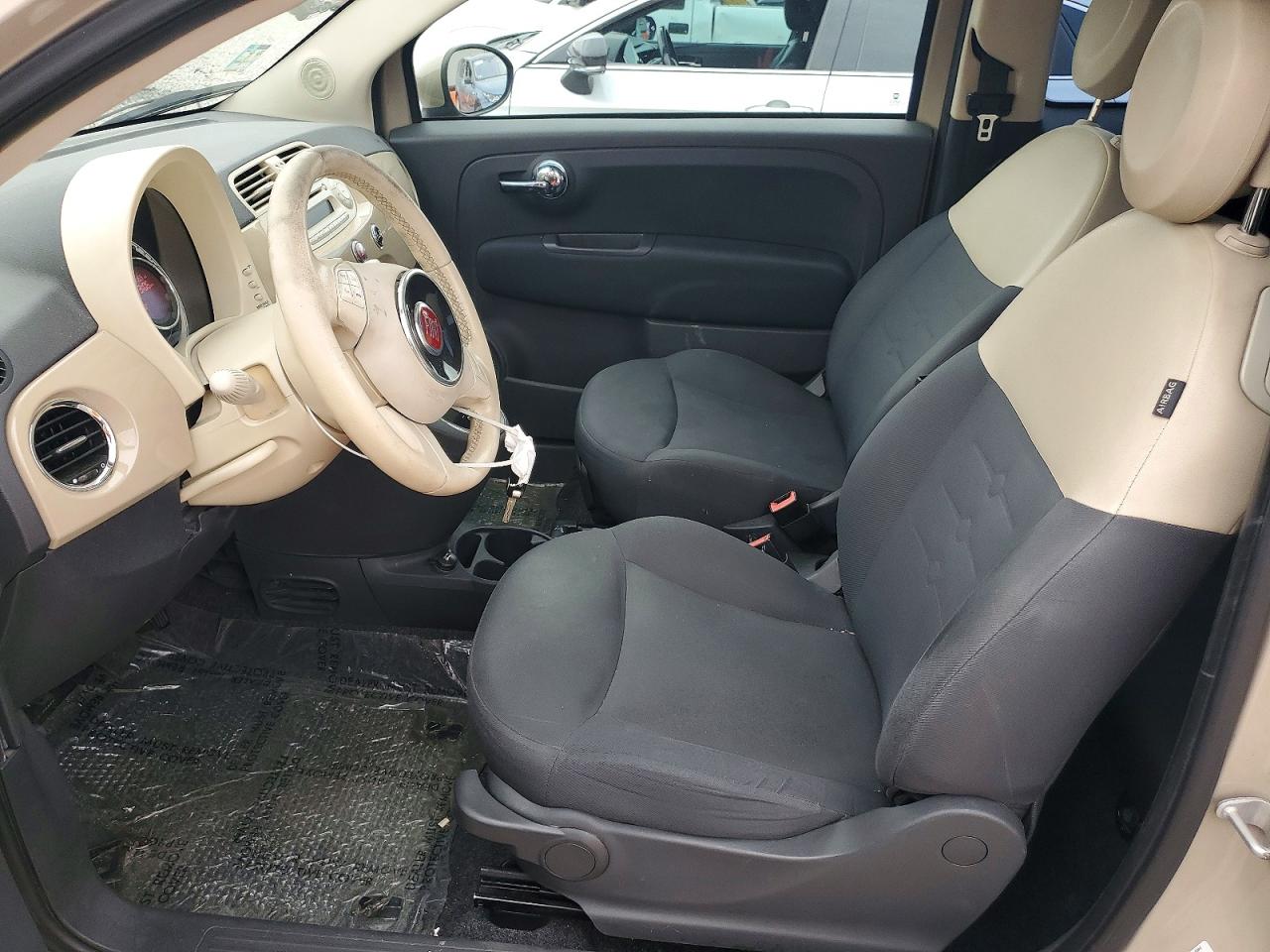 2012 FIAT 500 POP photo 7